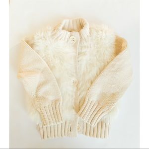 GAP size 3 Cream with Faux fur sweater